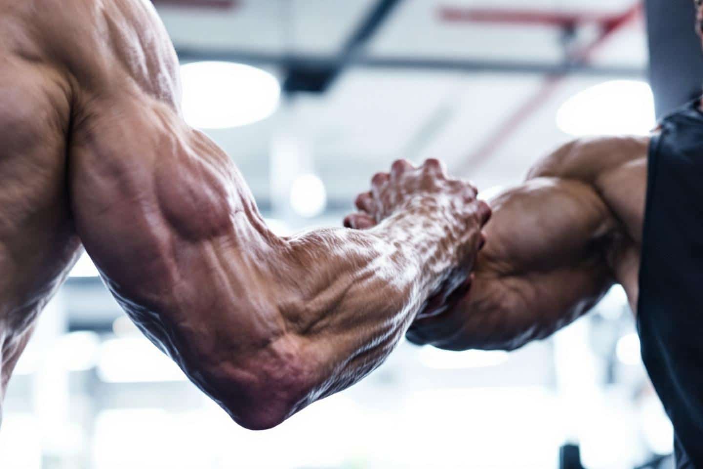 Extension triceps poulie exercice : techniques et conseils